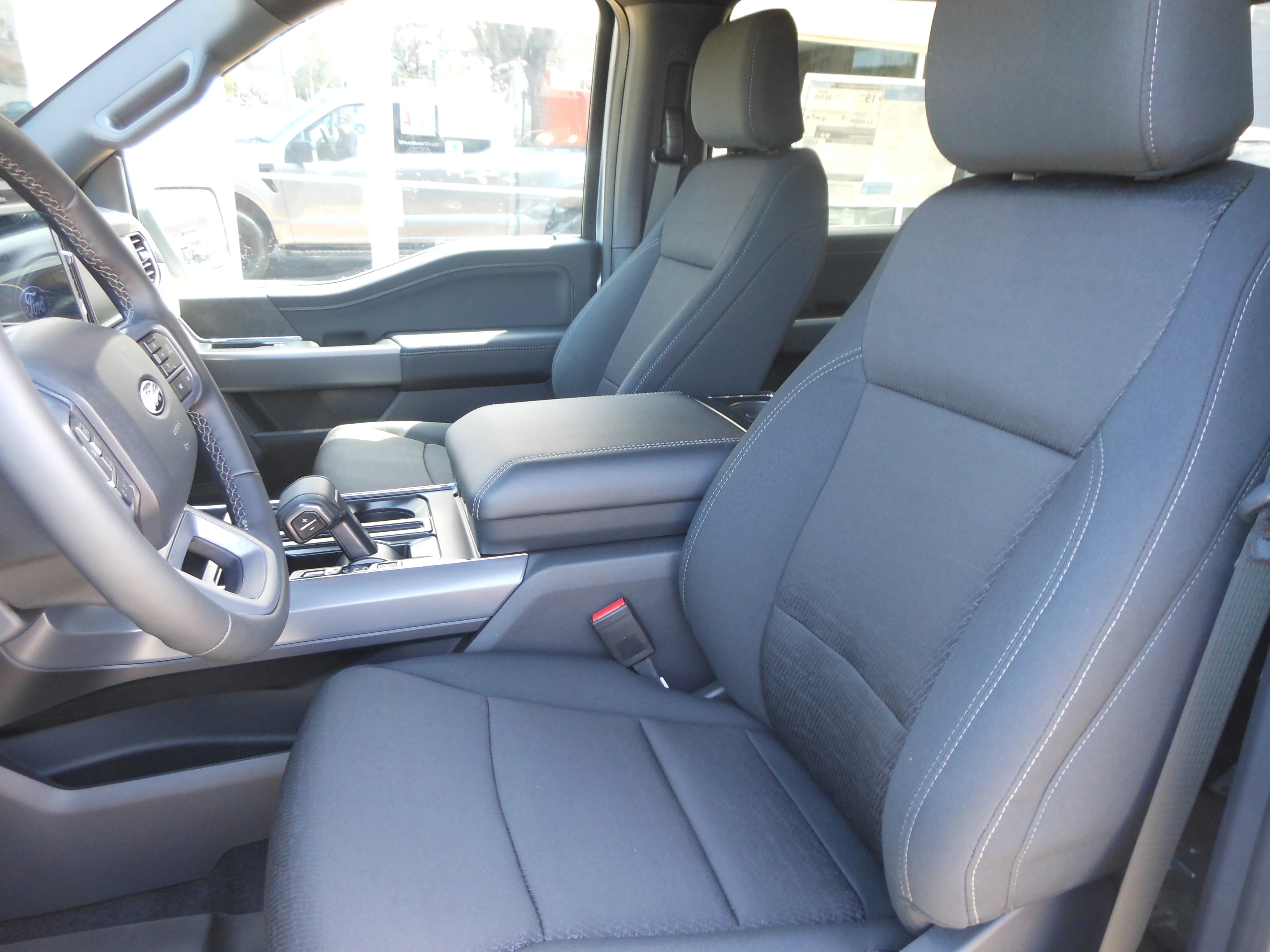 New 2026 Iconic Silver Metallic Ford XLT image 8