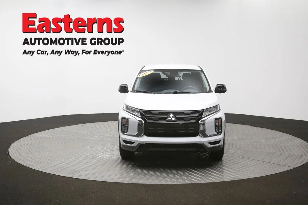 Used 2023 White Mitsubishi 2.0 LE image 53