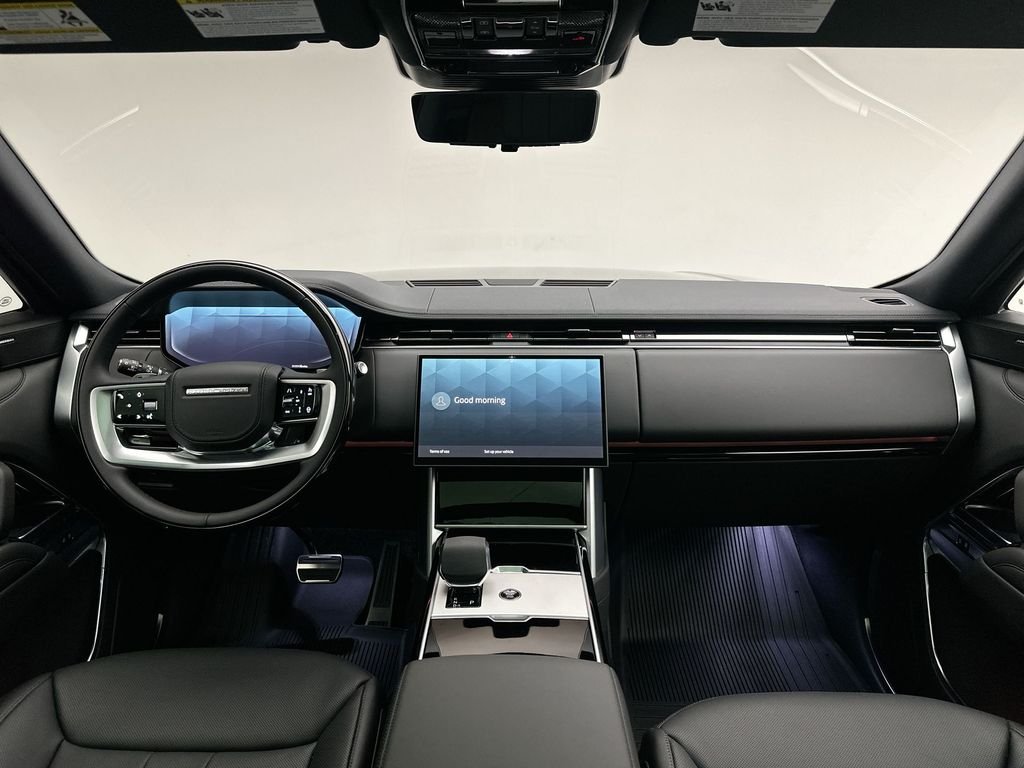 New 2026 Charente Grey Prem Met Land Rover SE image 8