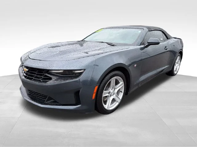 Used 2021 Gray Chevrolet 1LT image 3