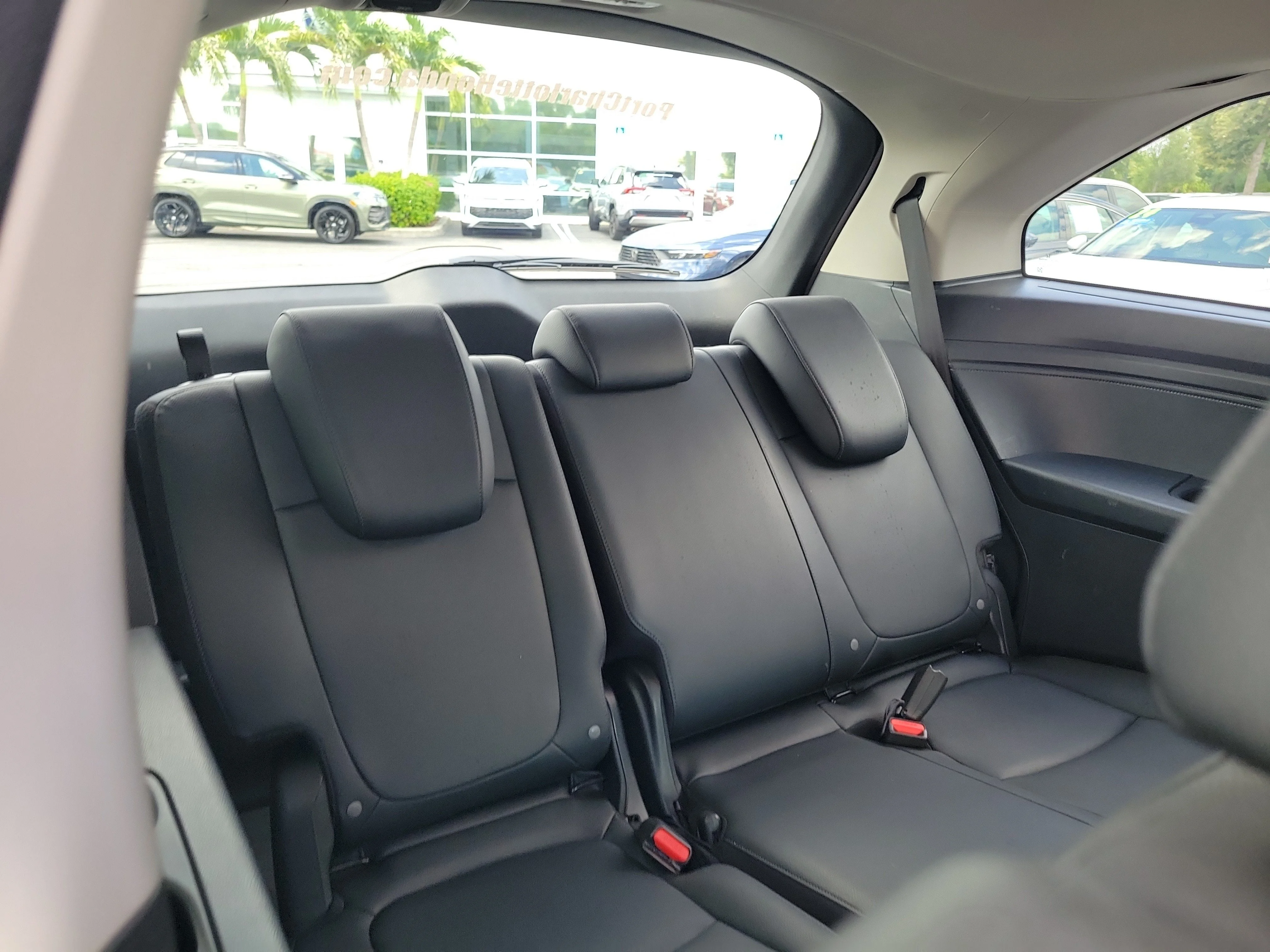 2025 Honda Odyssey EX-L - Photo 47