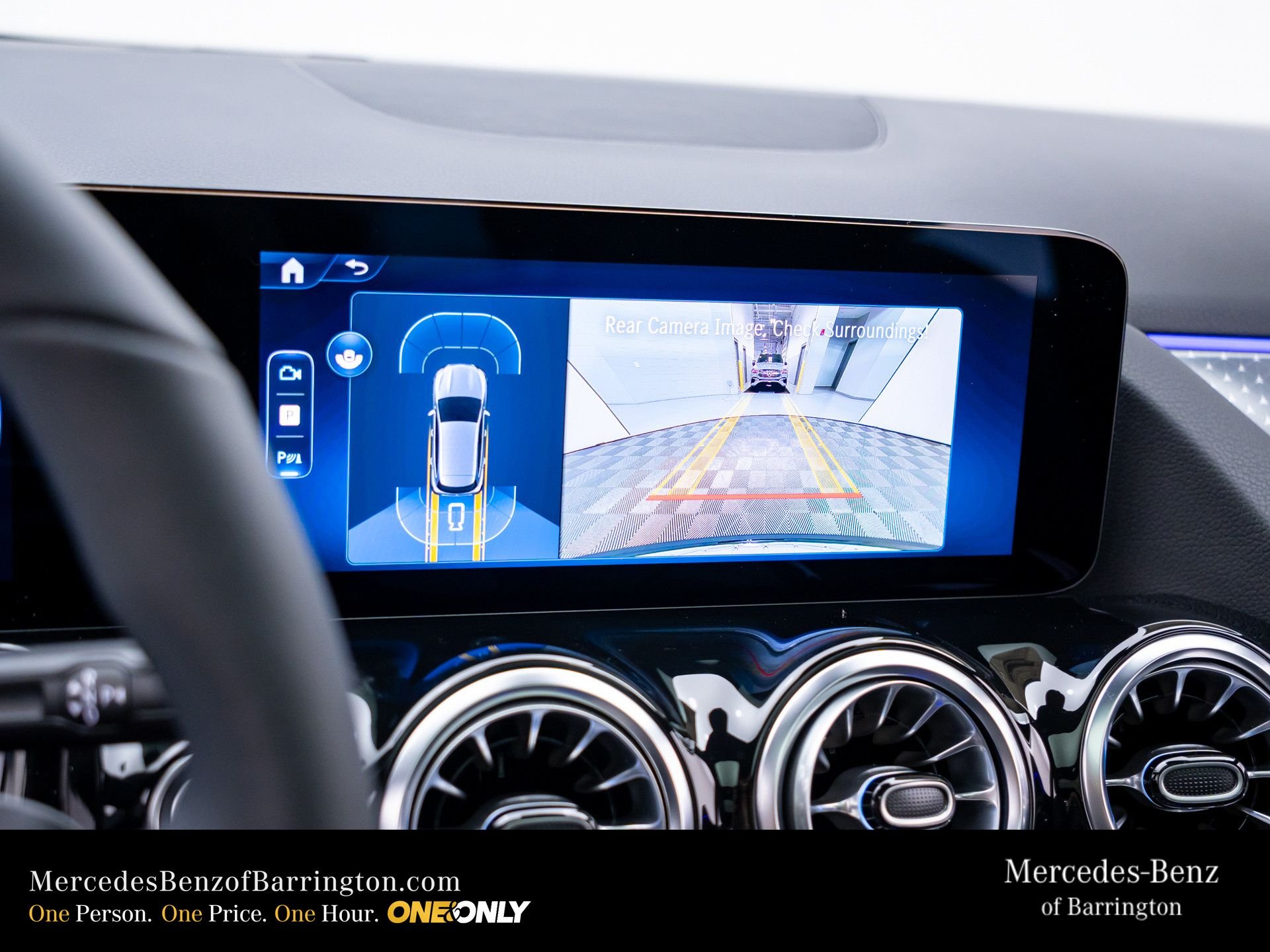 New 2026 Night Black Mercedes-Benz GLA 250 image 27