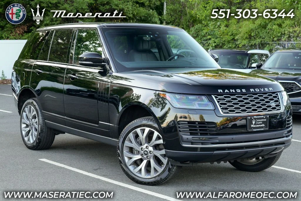 Used 2020 Santorini Black Metallic Land Rover HSE image 1