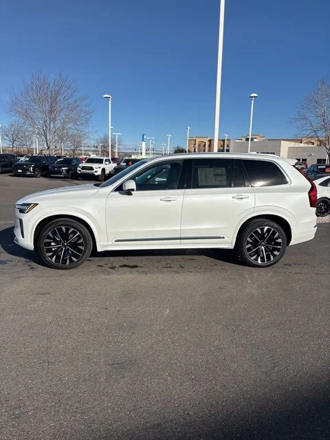 2026 Volvo XC90 Plus - Photo 8