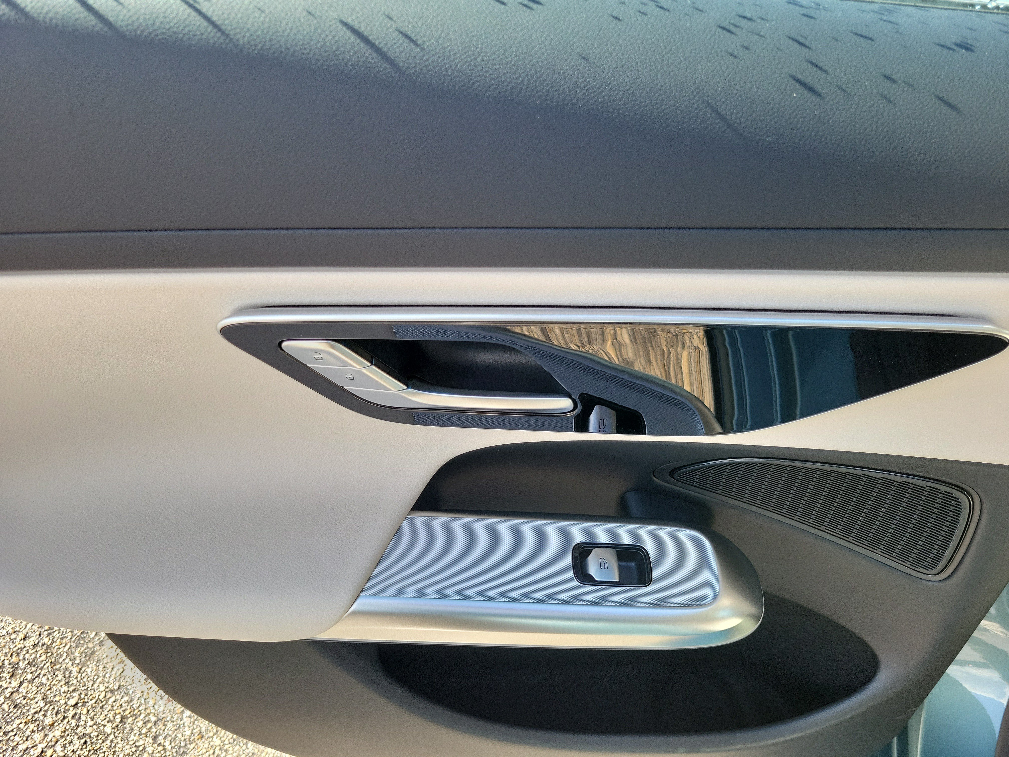 New 2026 Verde Silver Metallic Mercedes-Benz E 350 image 46
