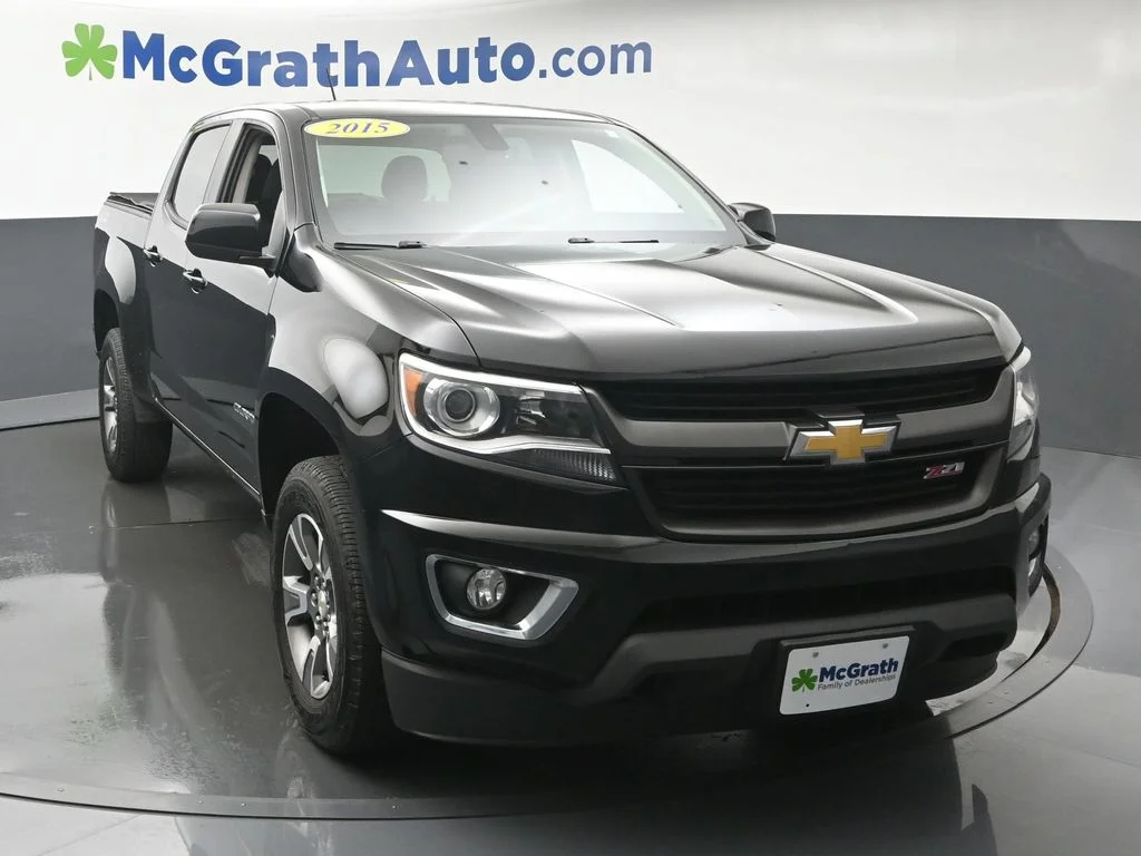 Used 2015 Black Chevrolet Z71 image 5