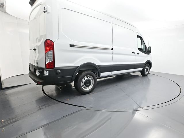 New 2026 Oxford White Ford Cargo Van image 53