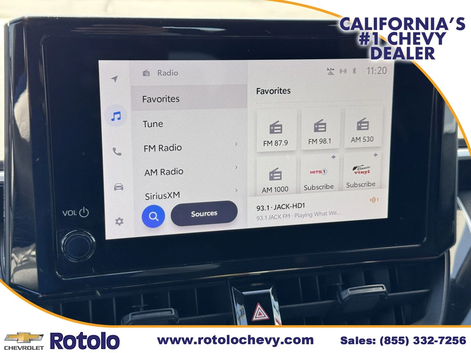 Used 2024 CLASSIC SILVER ME Toyota SE image 17