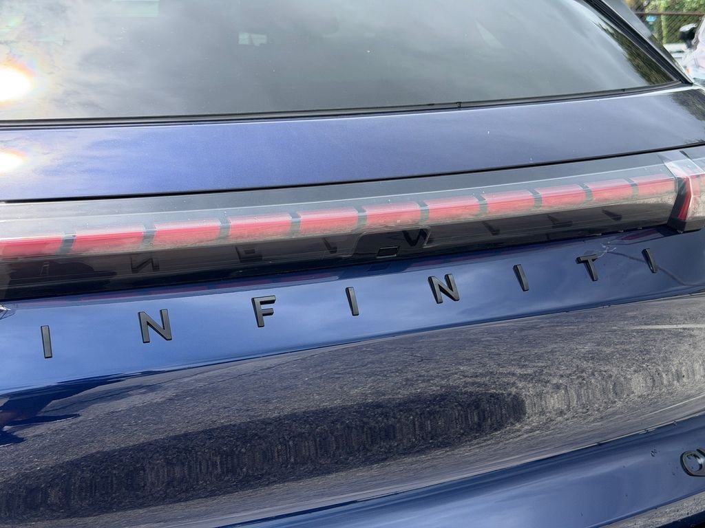 New 2027 GRAND BLUE INFINITI Autograph AWD image 12
