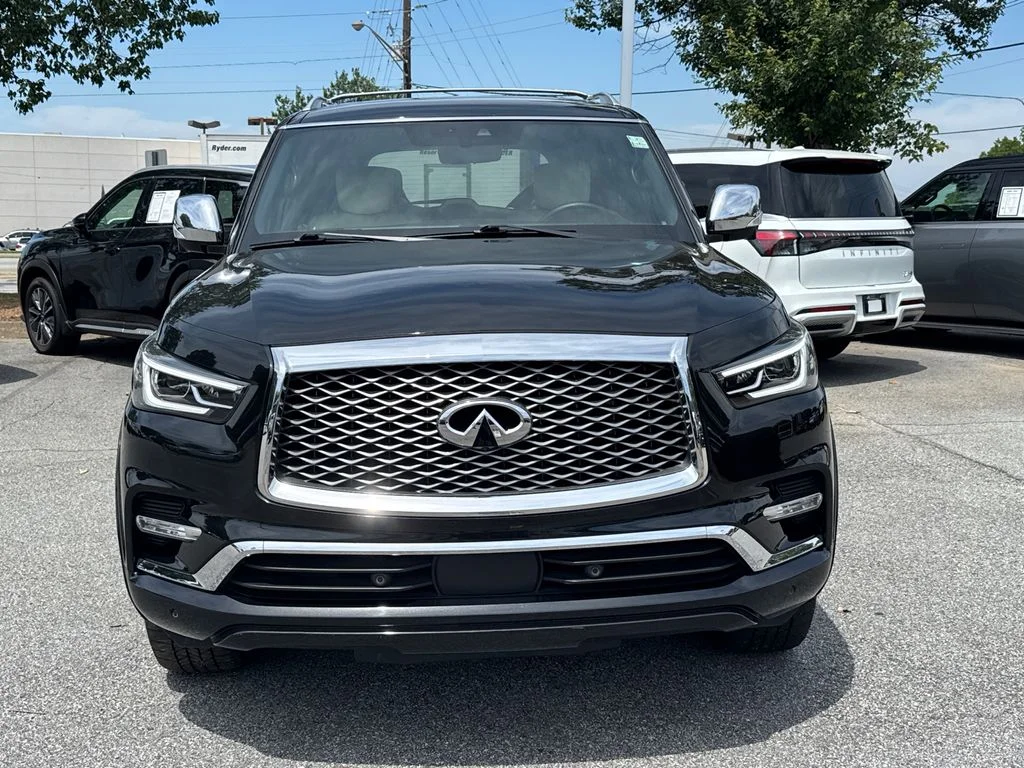 Used 2021 Black INFINITI Sensory image 2