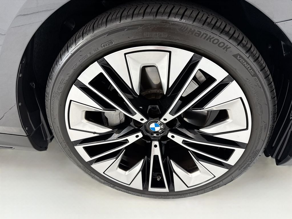 2026 BMW i5 40 - Photo 31