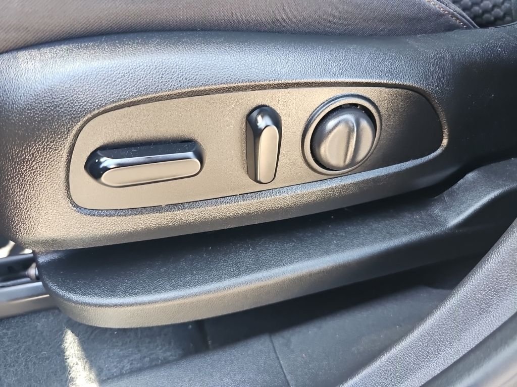 Used 2020 Gray GMC SLE image 13