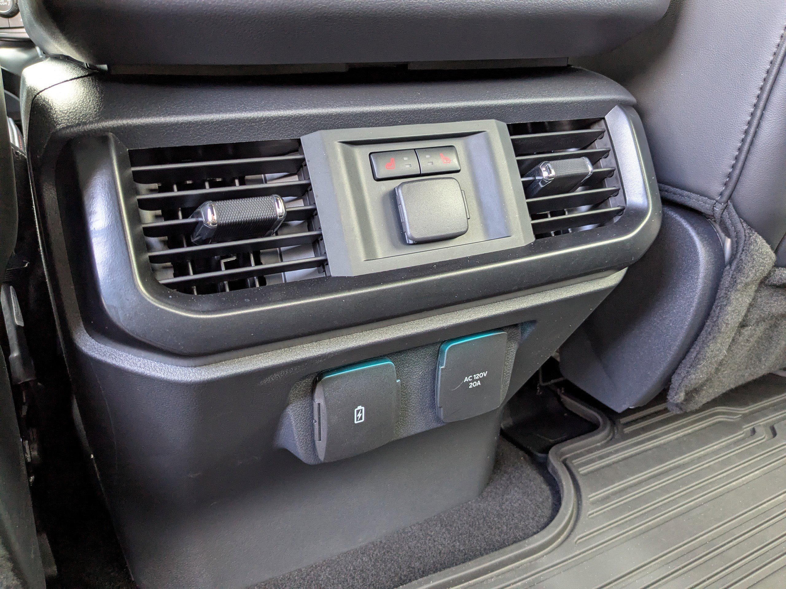 2025 Ford F-150 Raptor - Photo 14