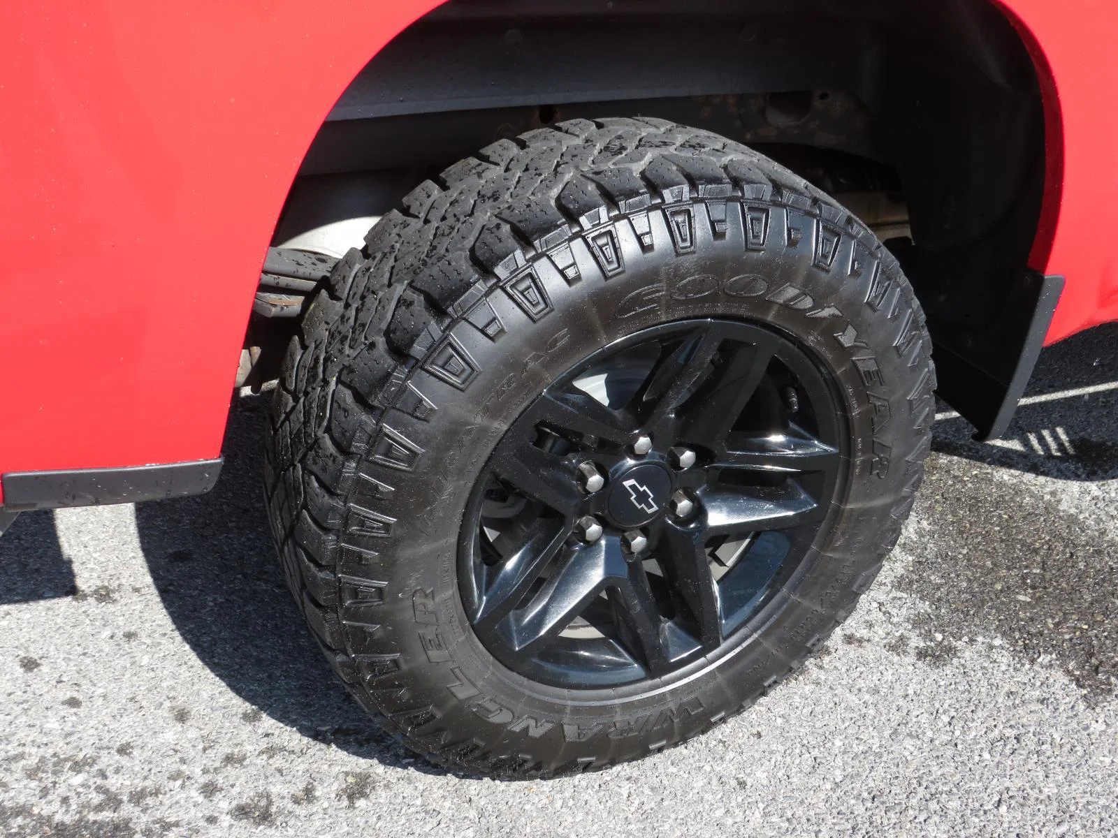 Used 2023 Red Chevrolet Custom Trail Boss image 9
