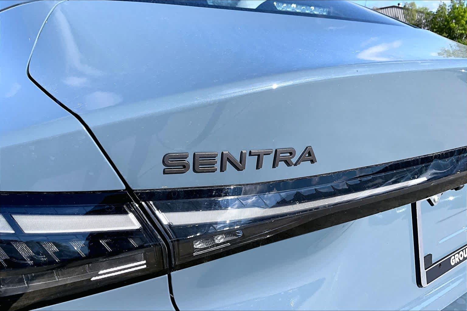 New 2026 Atlantic Gray Metallic Nissan SL image 8