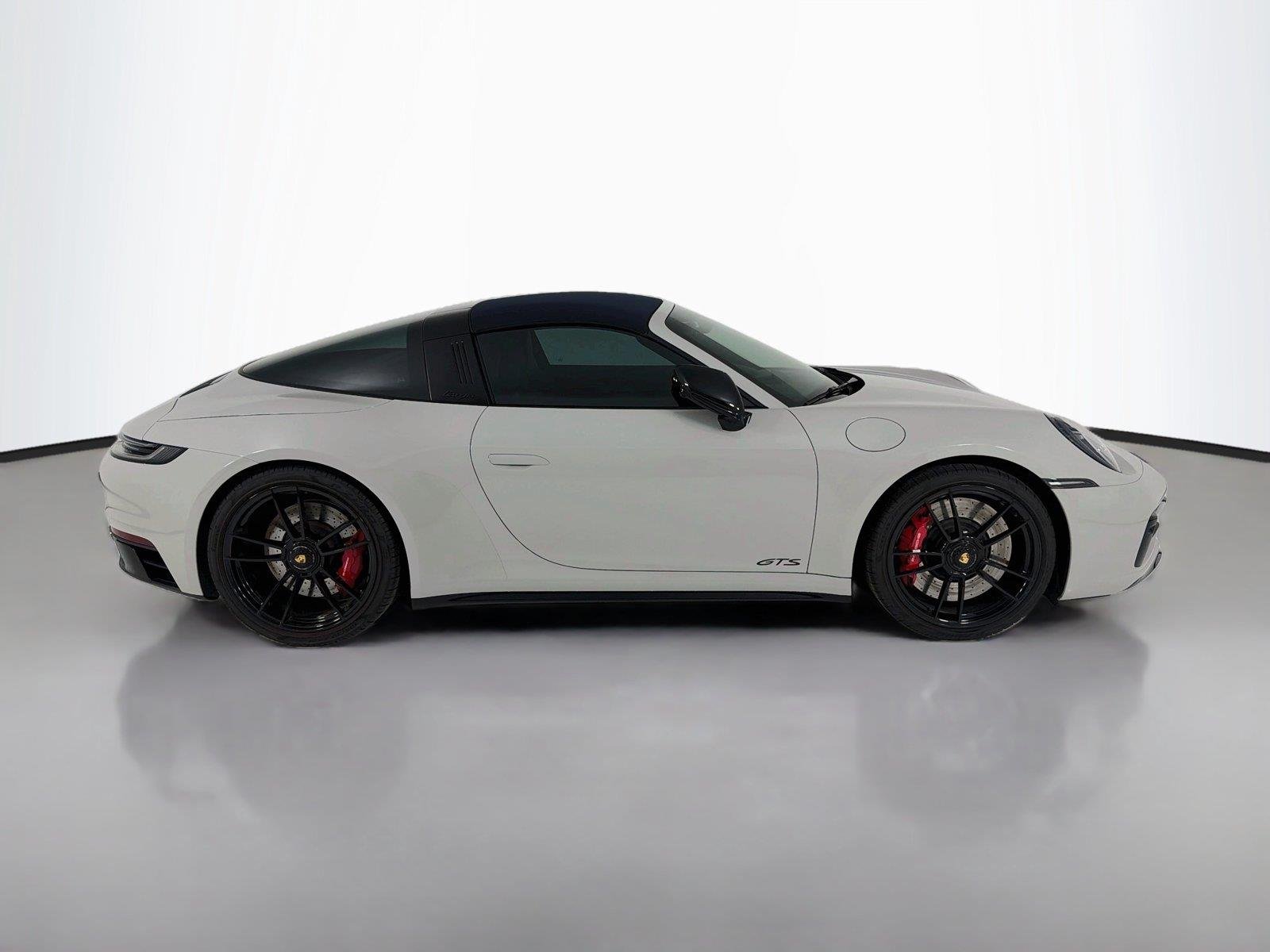 Used 2022 Chalk Porsche TARGA 4 GTS image 35