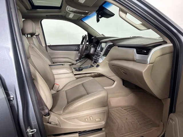 Used 2020 Gray GMC SLT image 4