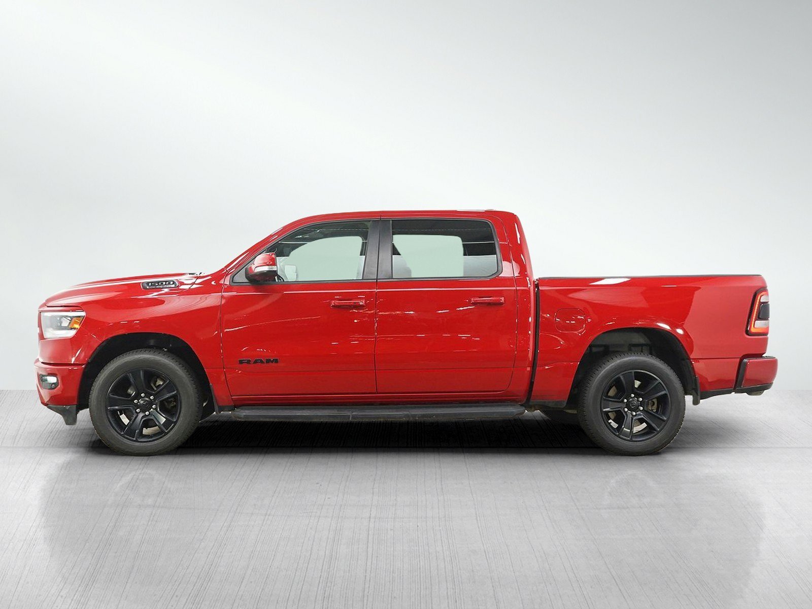 Used 2022 RAM Ram 1500 Sport with VIN 1C6SRFVT6NN220023 for sale in South Saint Paul, Minnesota