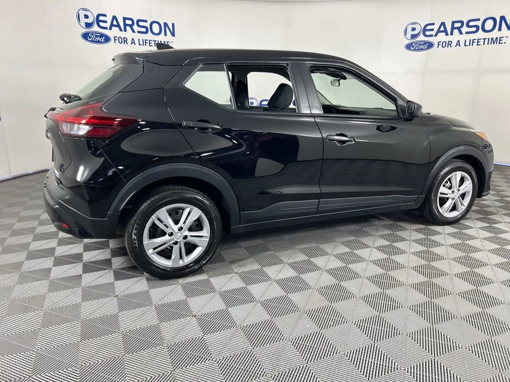 2021 Nissan Kicks S - Photo 6
