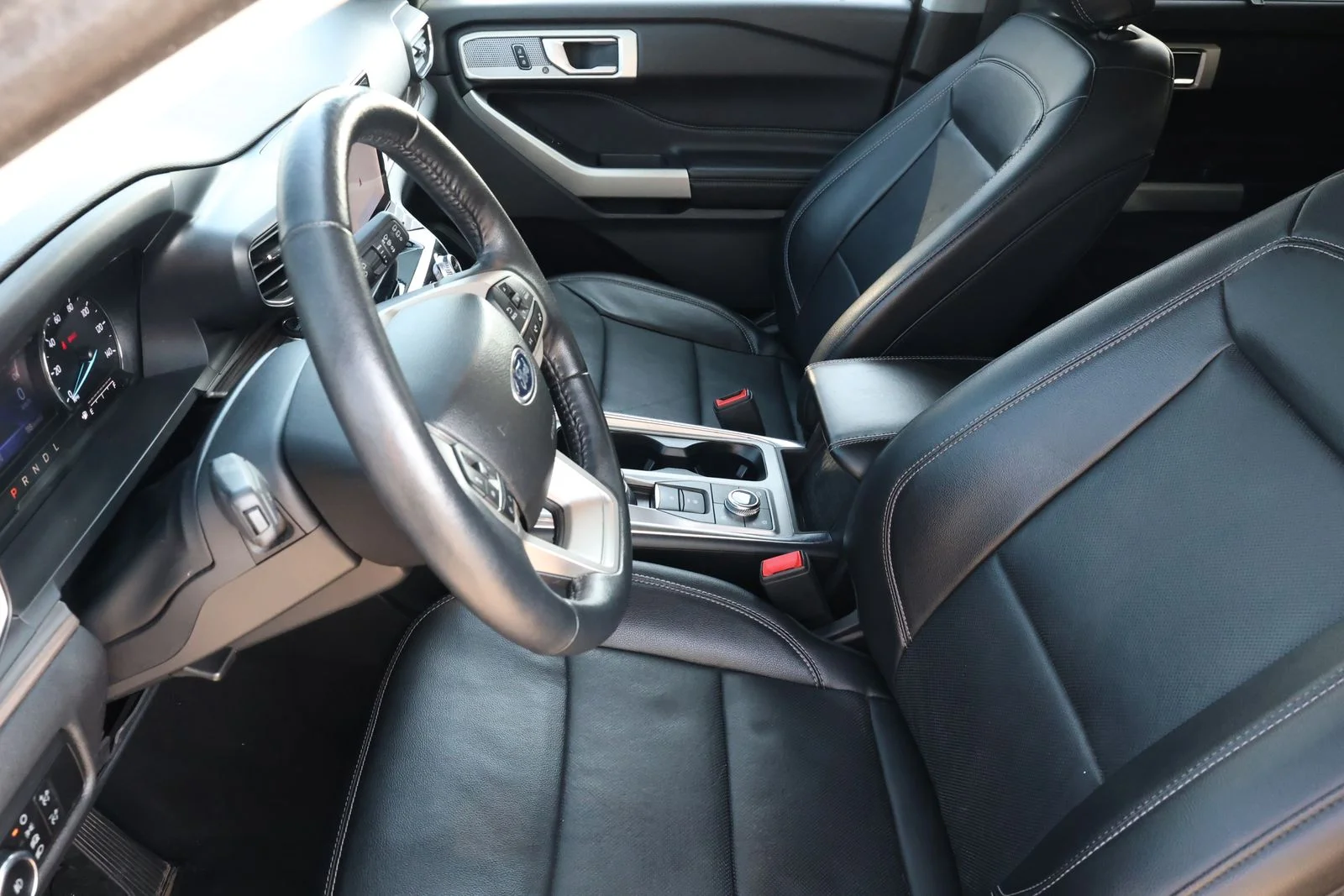 Used 2023 Blue Ford Limited image 14