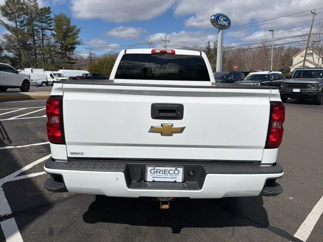 Used 2019 White Chevrolet Silverado Custom image 6