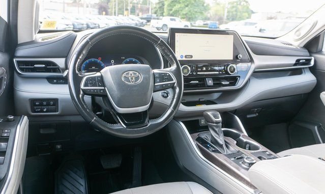 Used 2023 Beige Toyota Limited image 15