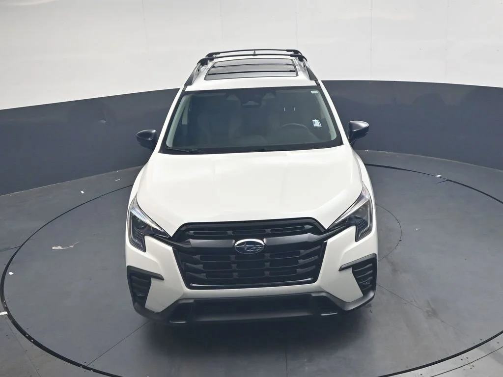Used 2024 White Subaru Onyx Edition image 34