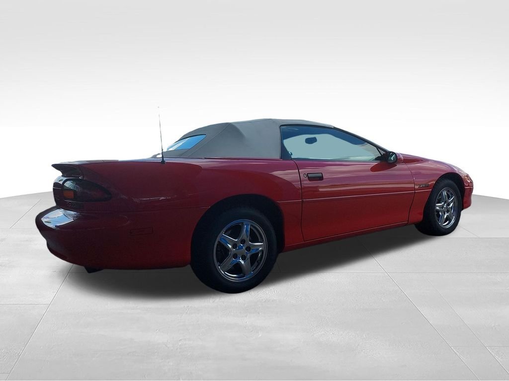 Used 1997 Red Chevrolet Z28 image 5