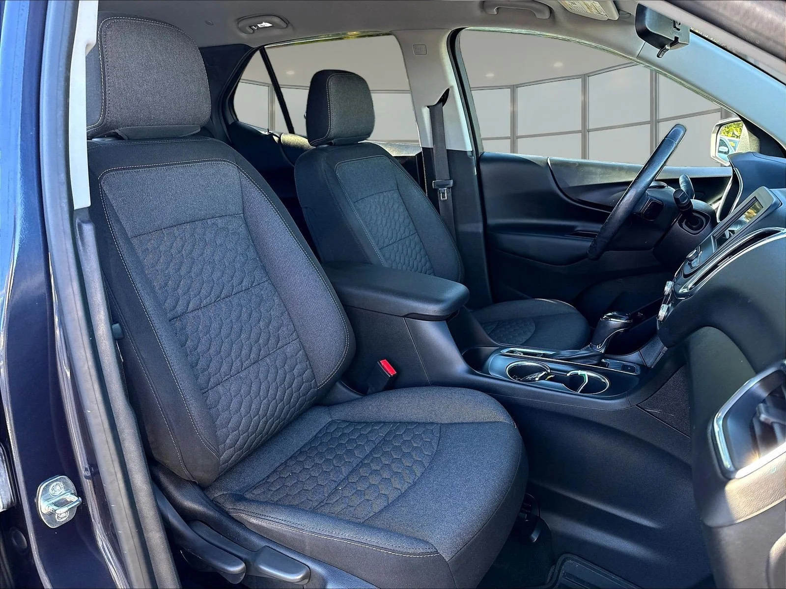Used 2019 Blue Metallic Chevrolet LT image 31