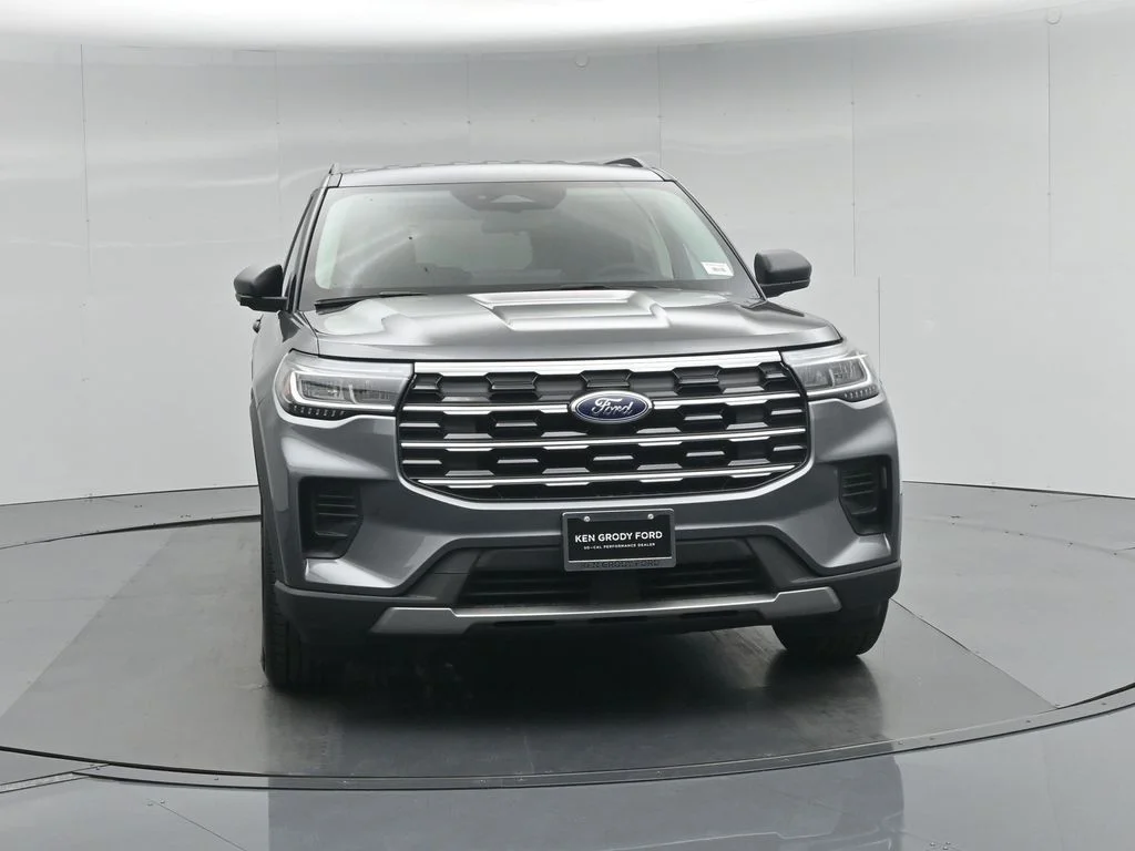 New 2026 Carbonized Gray Metallic Ford Active image 24