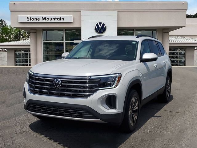 New 2026 White Volkswagen SE image 1