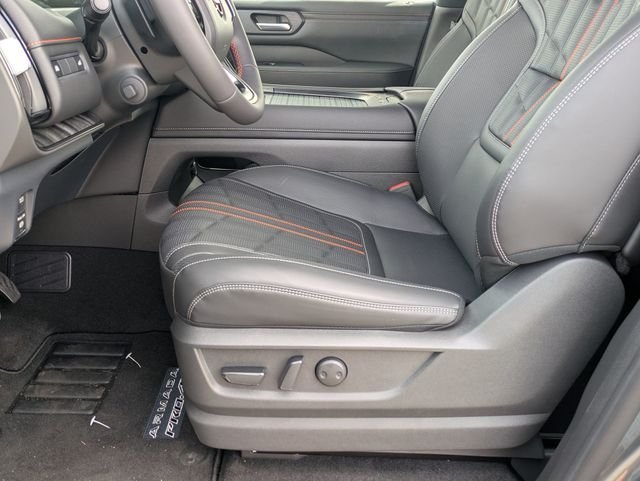 2026 Nissan Armada PRO-4X - Photo 15