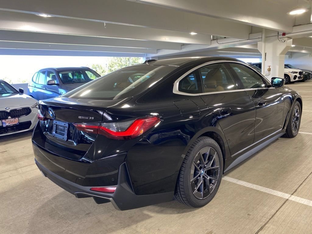 Used 2023 Jet Black BMW eDrive35 image 4