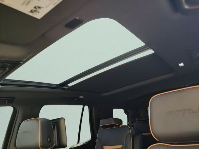 2024 GMC Yukon AT4 - Photo 25