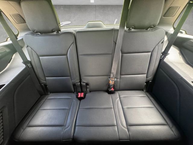Used 2024 Radiant Red Tintcoat Chevrolet Z71 image 22