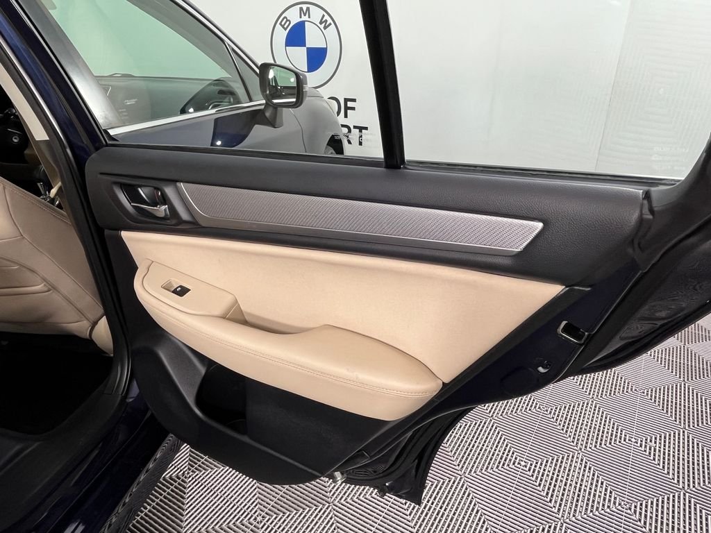Used 2018 Blue Subaru 2.5i image 18