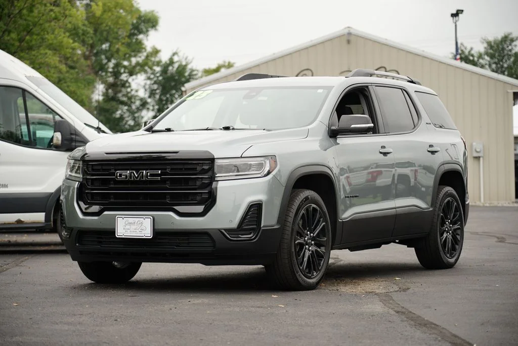 2023 GMC Acadia SLE - Photo 7