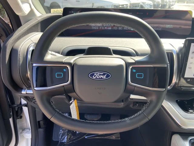 New 2027 Star White Metallic Tri-Coat Ford Platinum image 16