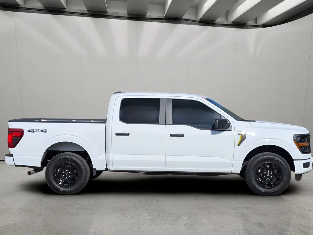 Used 2025 Oxford White Ford STX image 5