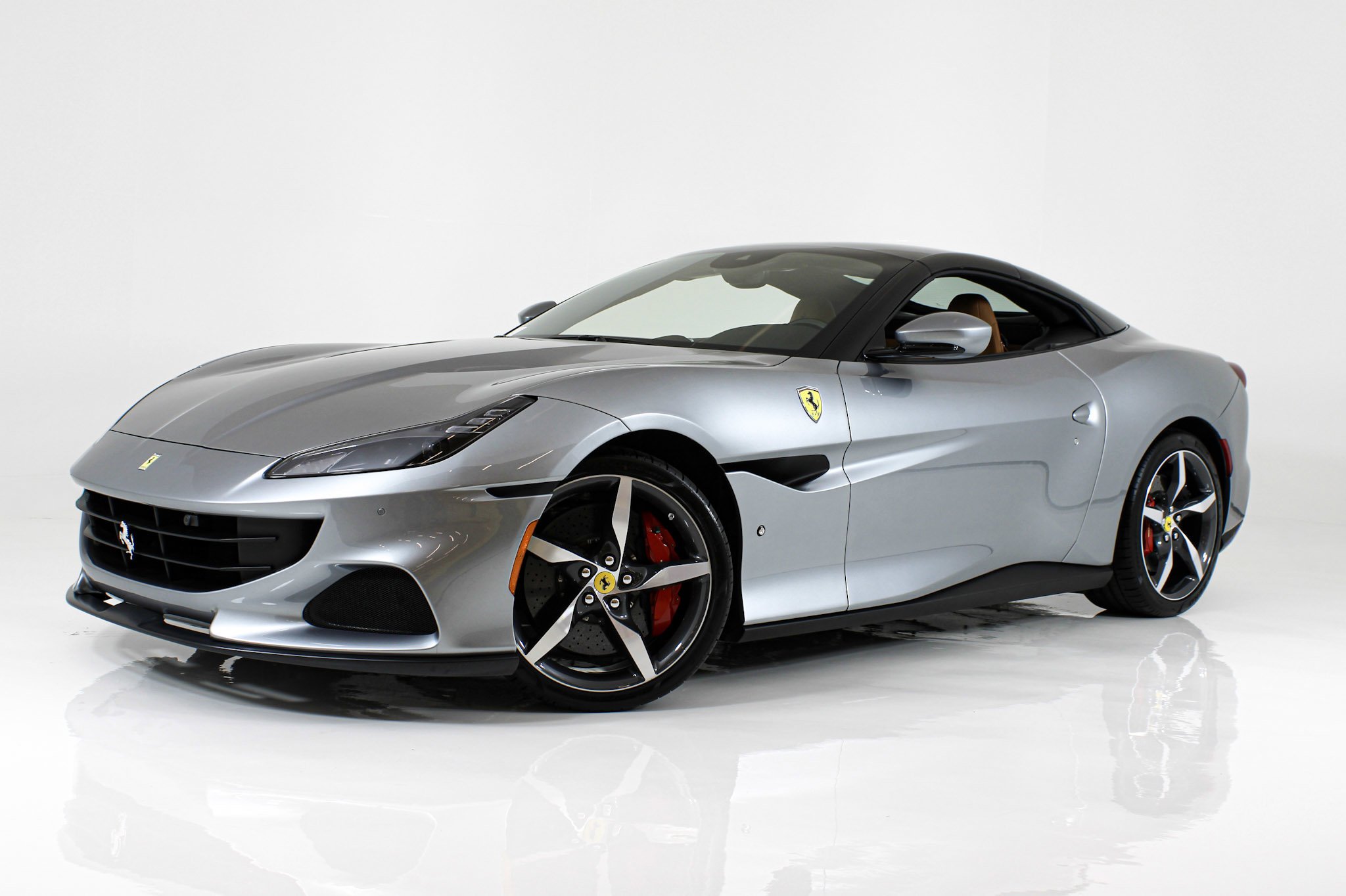 Certified Used 2023 Gray Ferrari  image 67