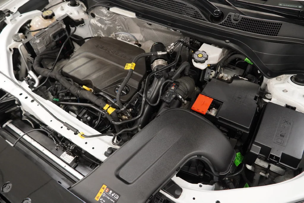 Certified Used 2024 Summit White Chevrolet ACTIV image 45