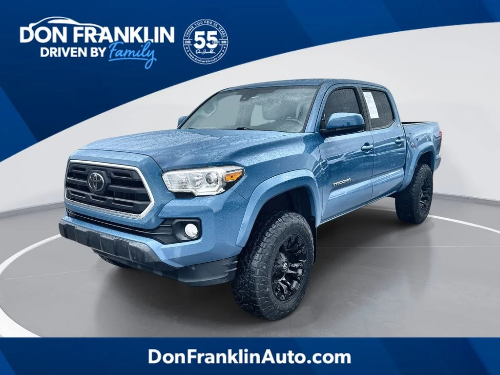 Used 2019 Blue Toyota SR5 image 1