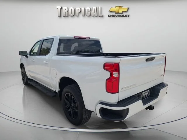 New 2026 Summit White Chevrolet RST image 3