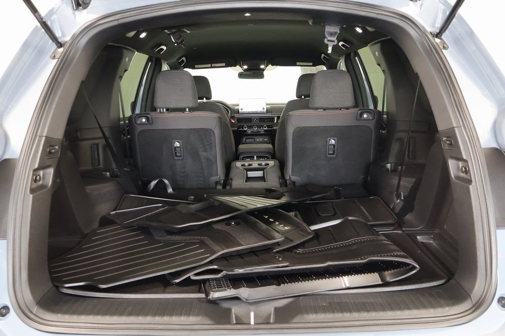 2025 Honda Pilot Sport - Photo 14