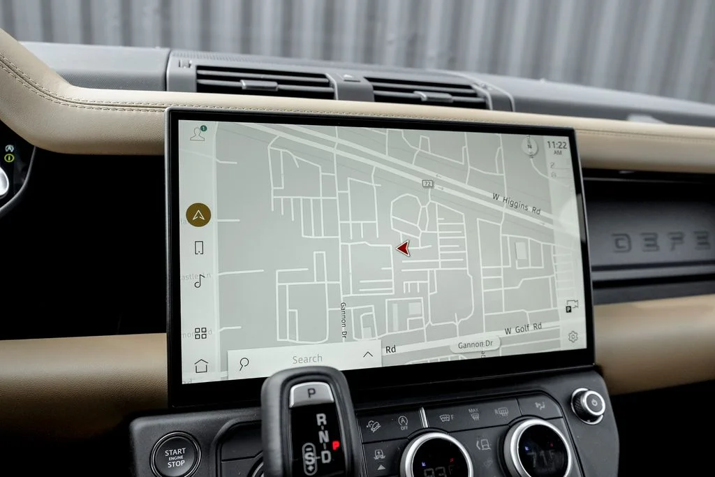 New 2026 Carpathian Grey Land Rover X-Dynamic SE image 13