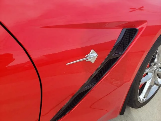 Used 2014 Red Chevrolet Z51 image 14