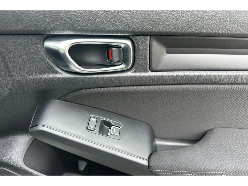 2026 Honda Civic Hatchback Sport - Photo 19