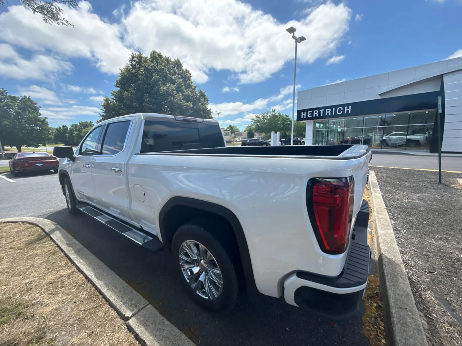 Certified Used 2024 White Frost Tricoat GMC Denali image 5
