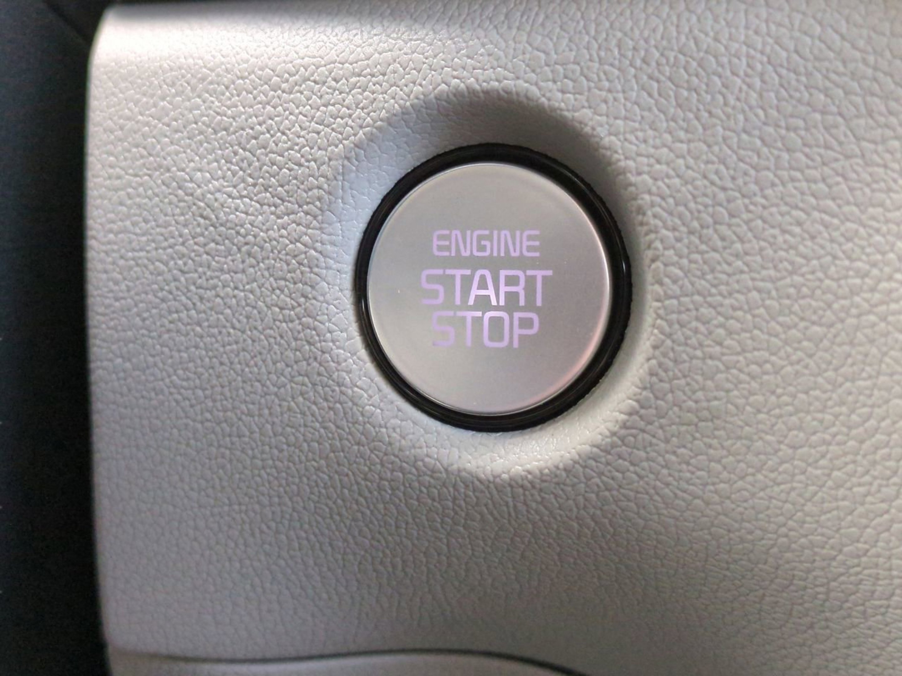 New 2026 Glacial White Pearl Kia S image 32
