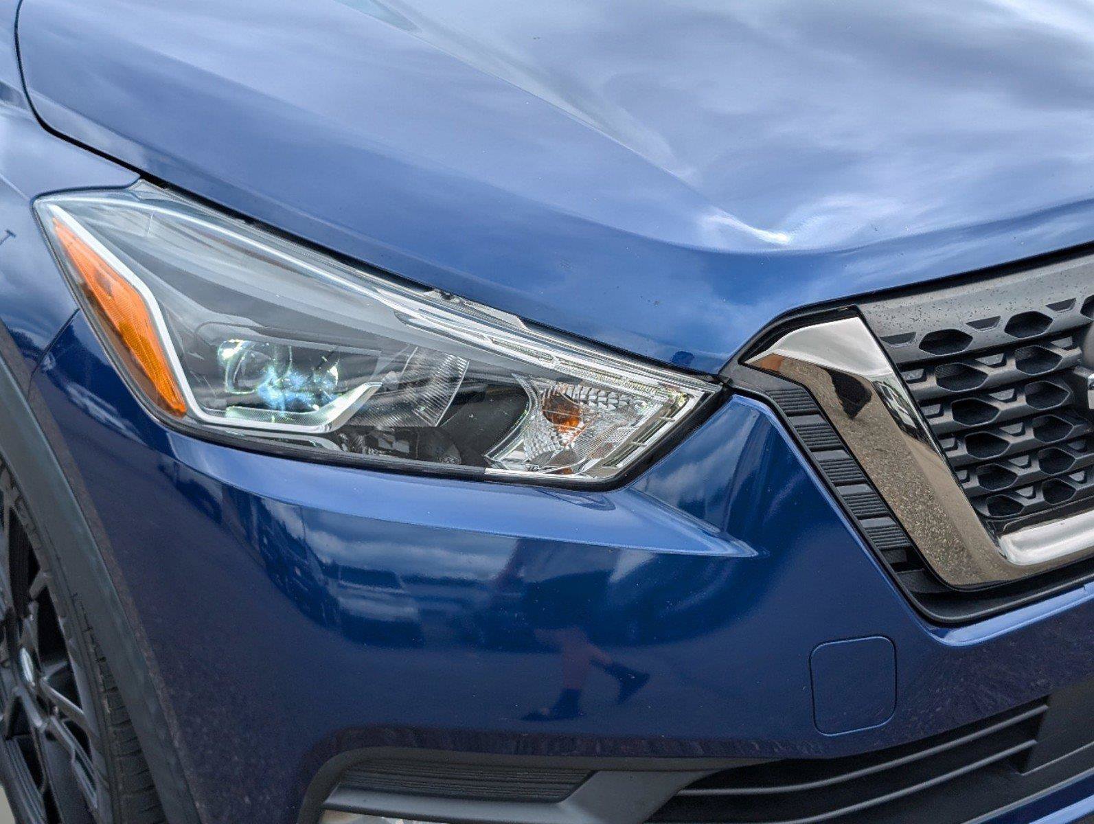 Used 2020 Deep Blue Pearl/Fresh Powder Nissan SR image 24